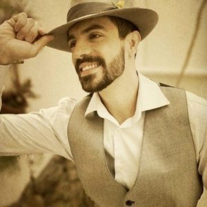 Serenata O Romântico Trovadores Urbanos